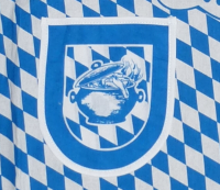 Latzschürze Bayerisch Weißwurst weiß/blau